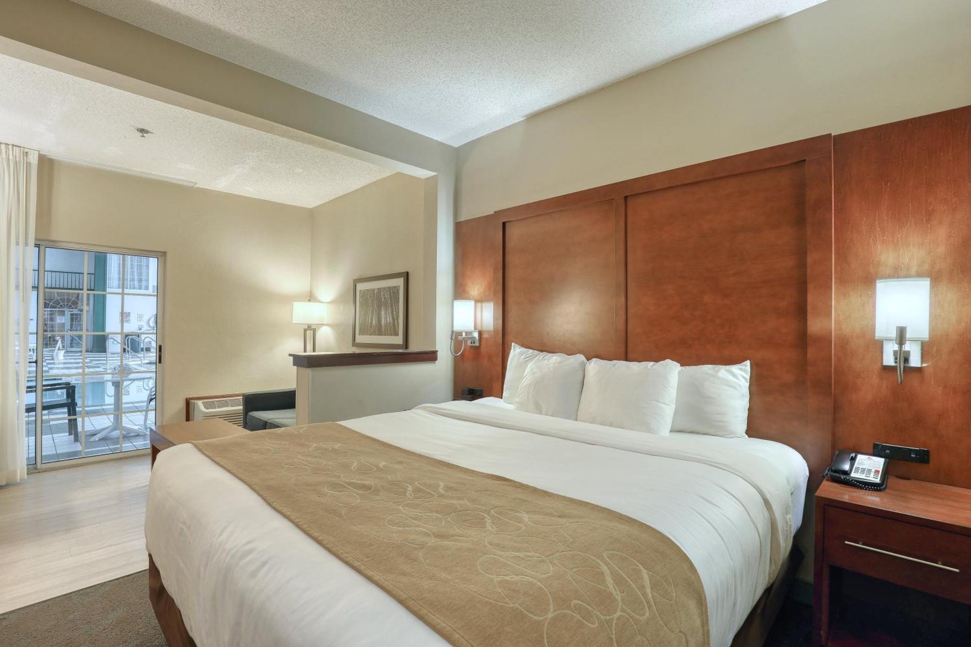 Comfort Suites Appleton Airport Exteriér fotografie