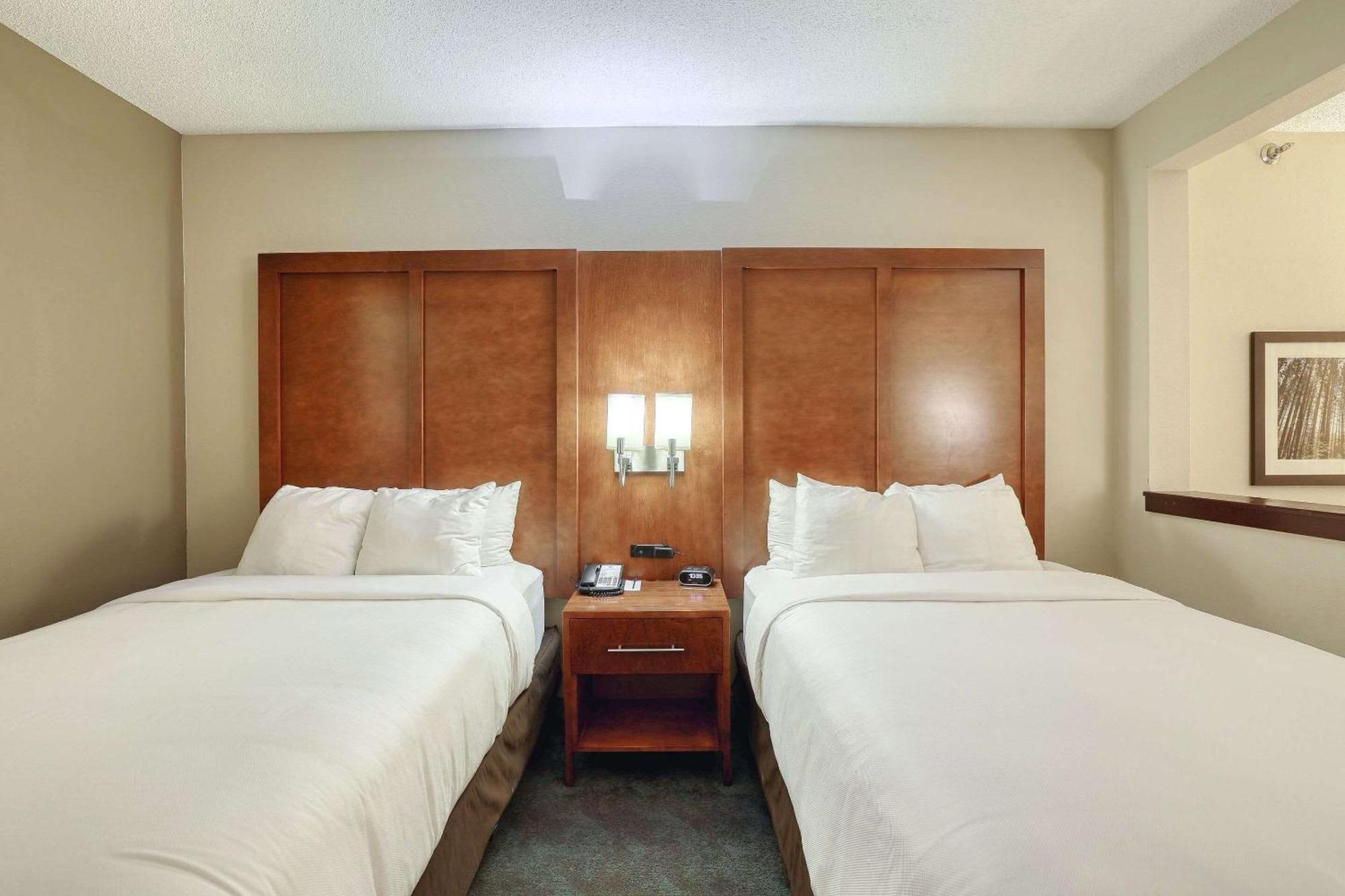 Comfort Suites Appleton Airport Exteriér fotografie
