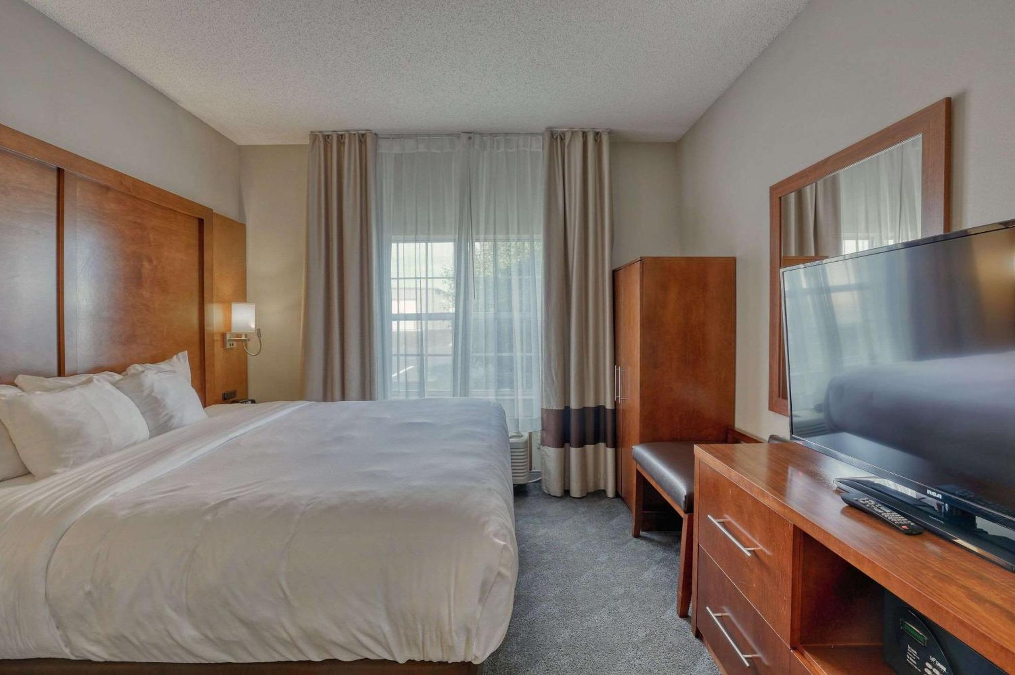 Comfort Suites Appleton Airport Exteriér fotografie