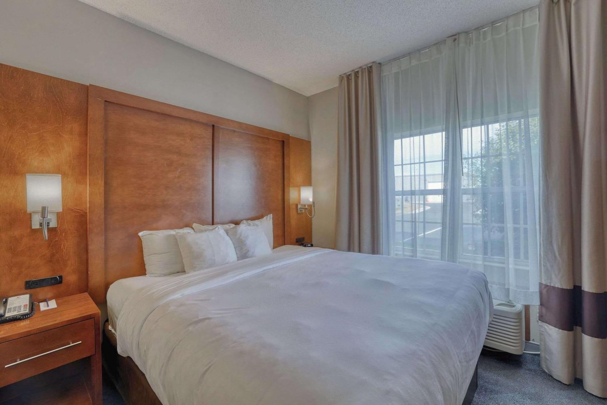 Comfort Suites Appleton Airport Exteriér fotografie