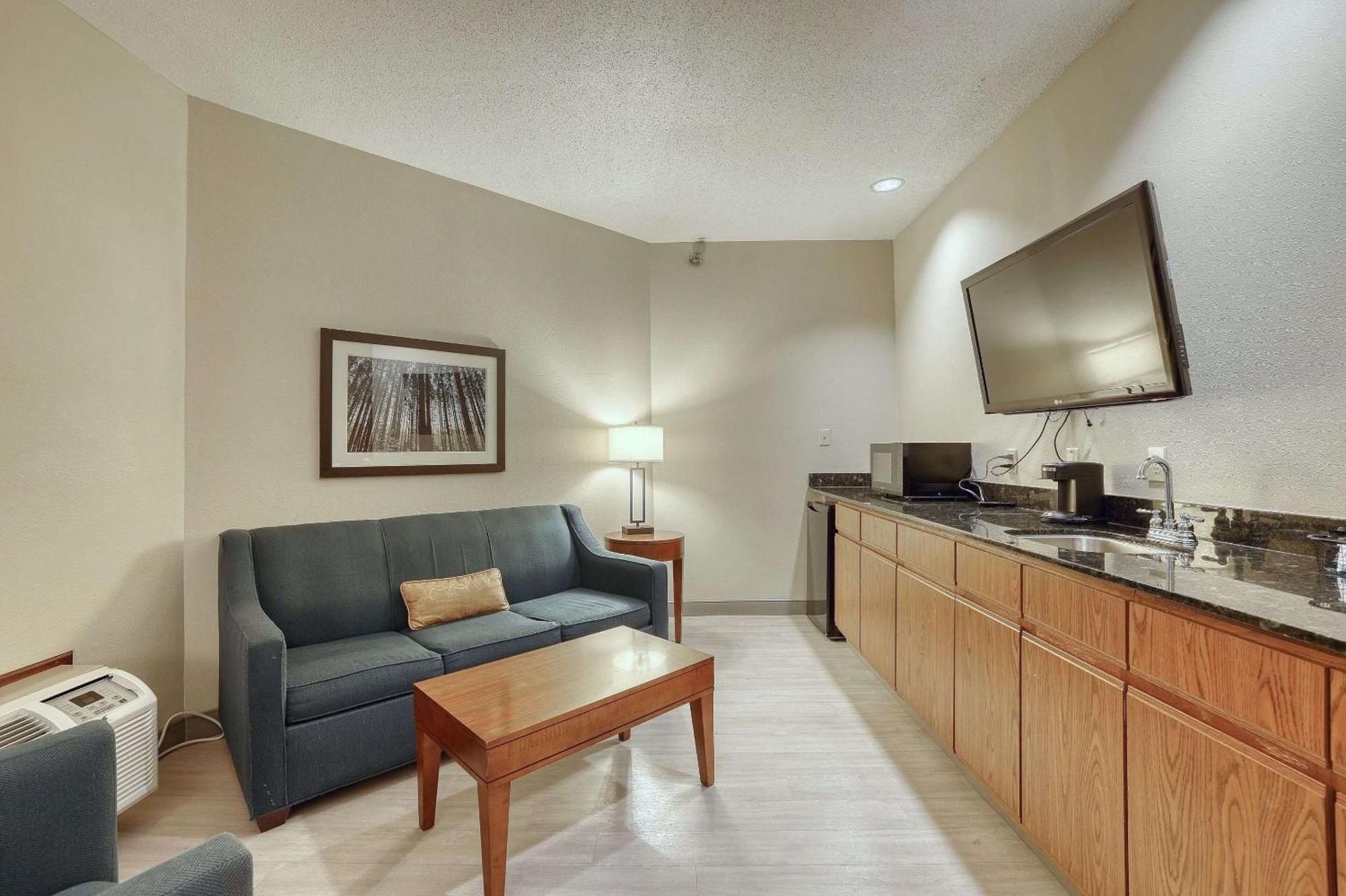 Comfort Suites Appleton Airport Exteriér fotografie