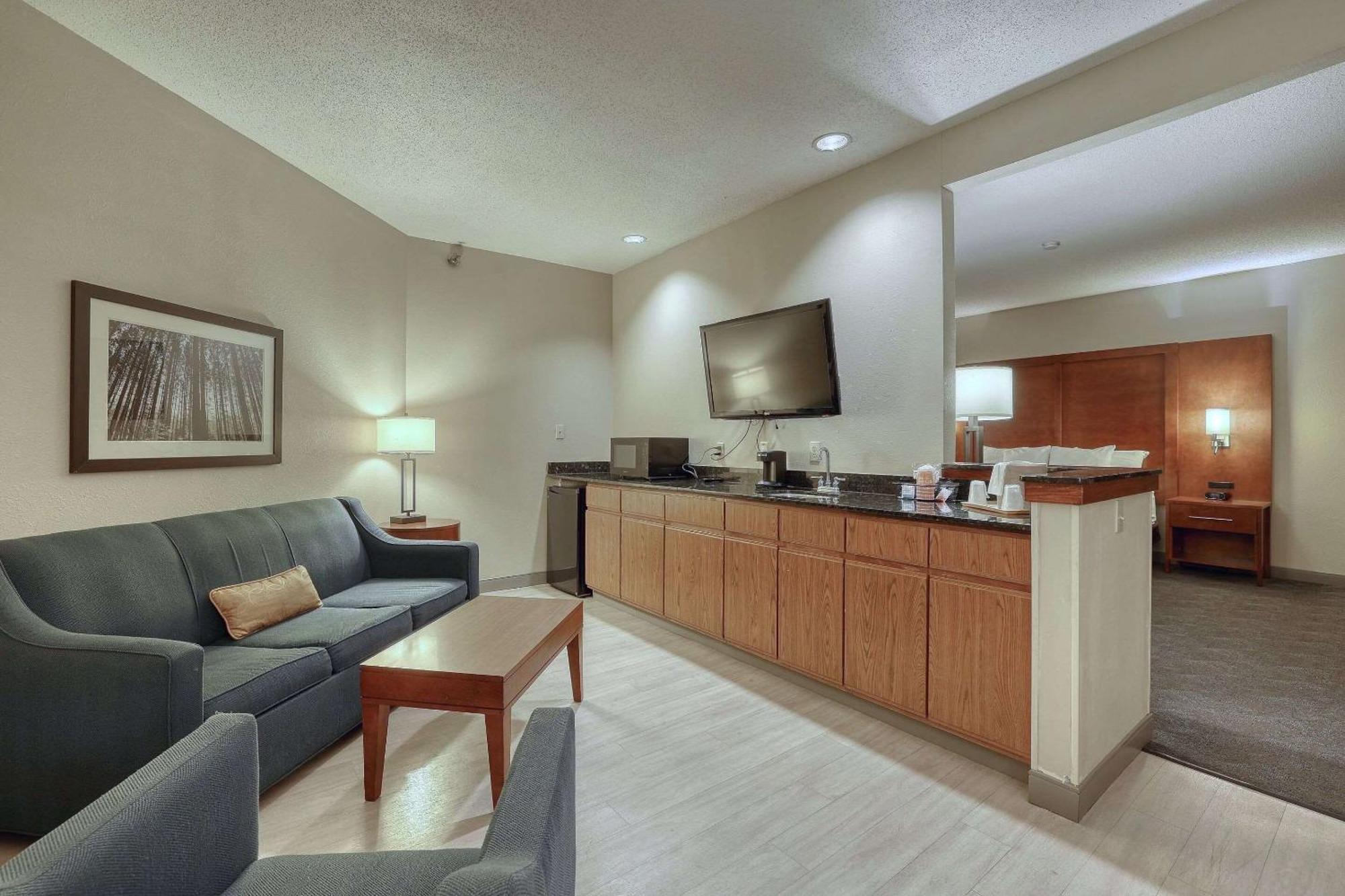 Comfort Suites Appleton Airport Exteriér fotografie